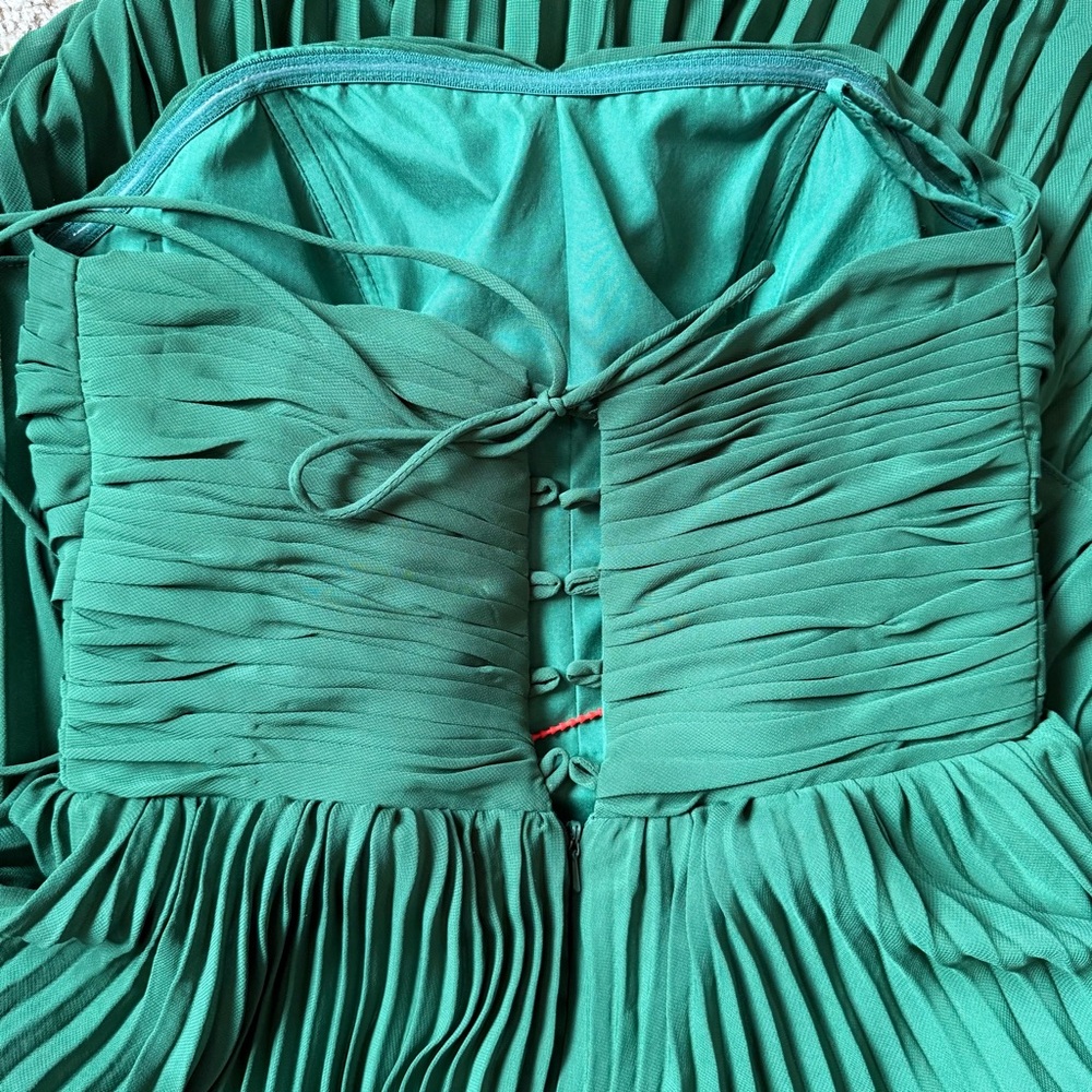 KissProm khalani emerald green ruffle multi layer long prom dress - Picture 8 of 14